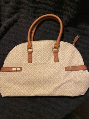 Tommy Hilfiger Cream Tote with Tan Leather Trim and Gold Hardware